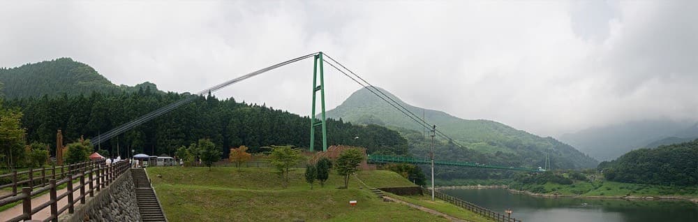 塩原・もみじ谷大吊橋