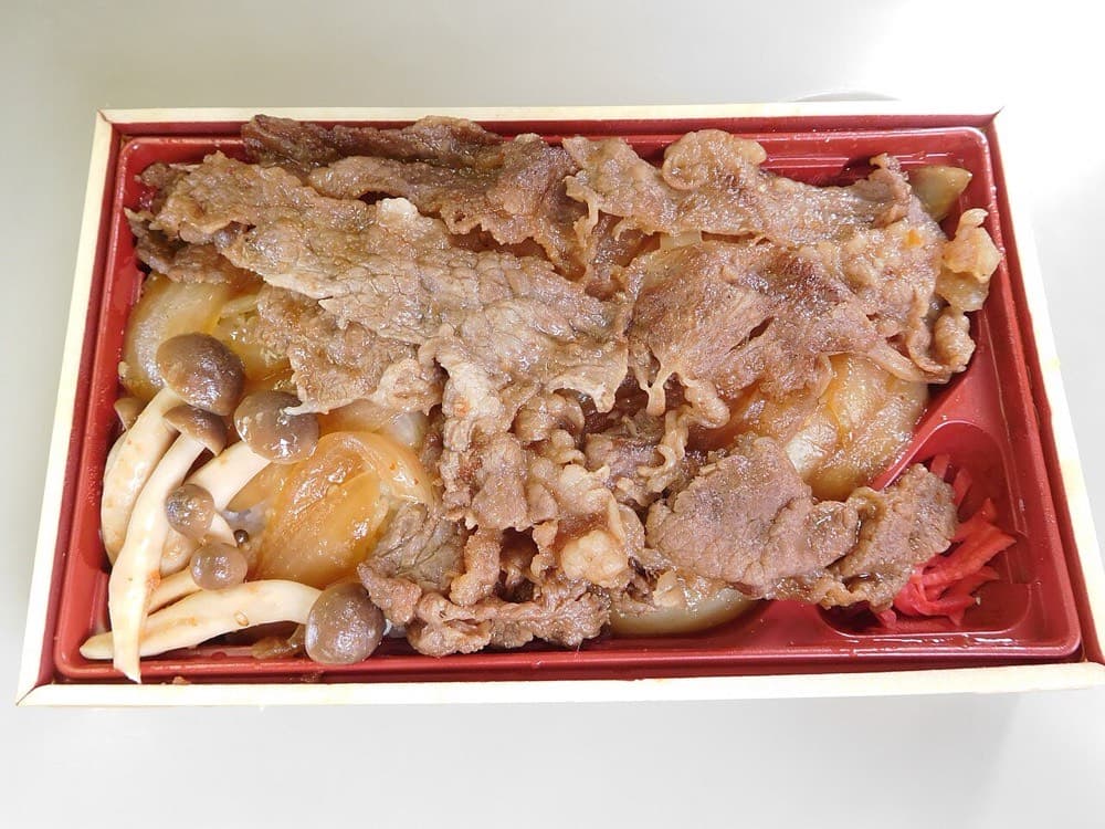 下呂で買った飛騨牛の弁当