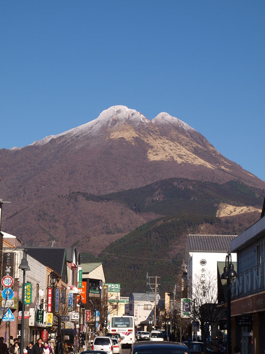 由布院